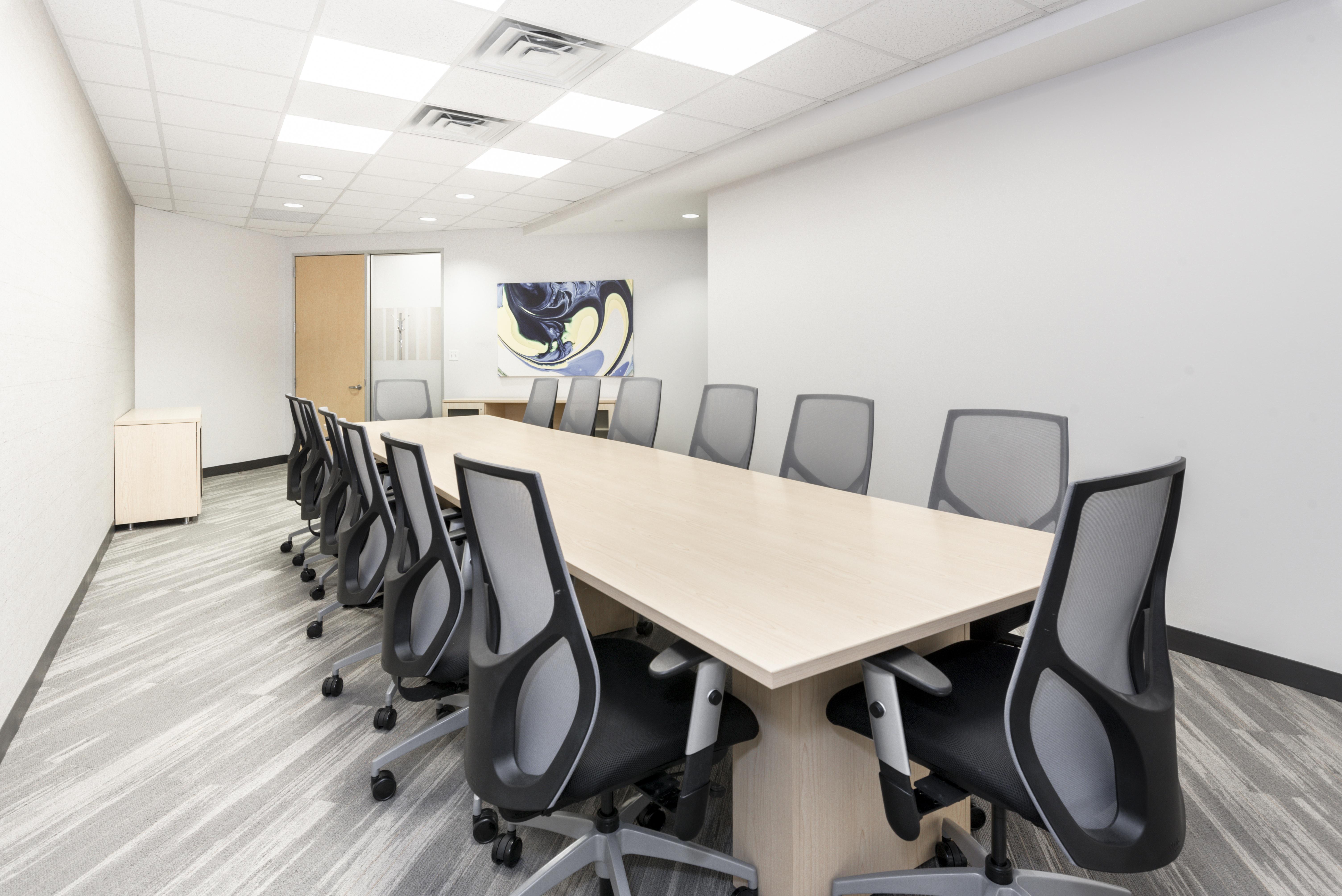 Regus - Indiana, Indianapolis - Parkwood Crossing image 2