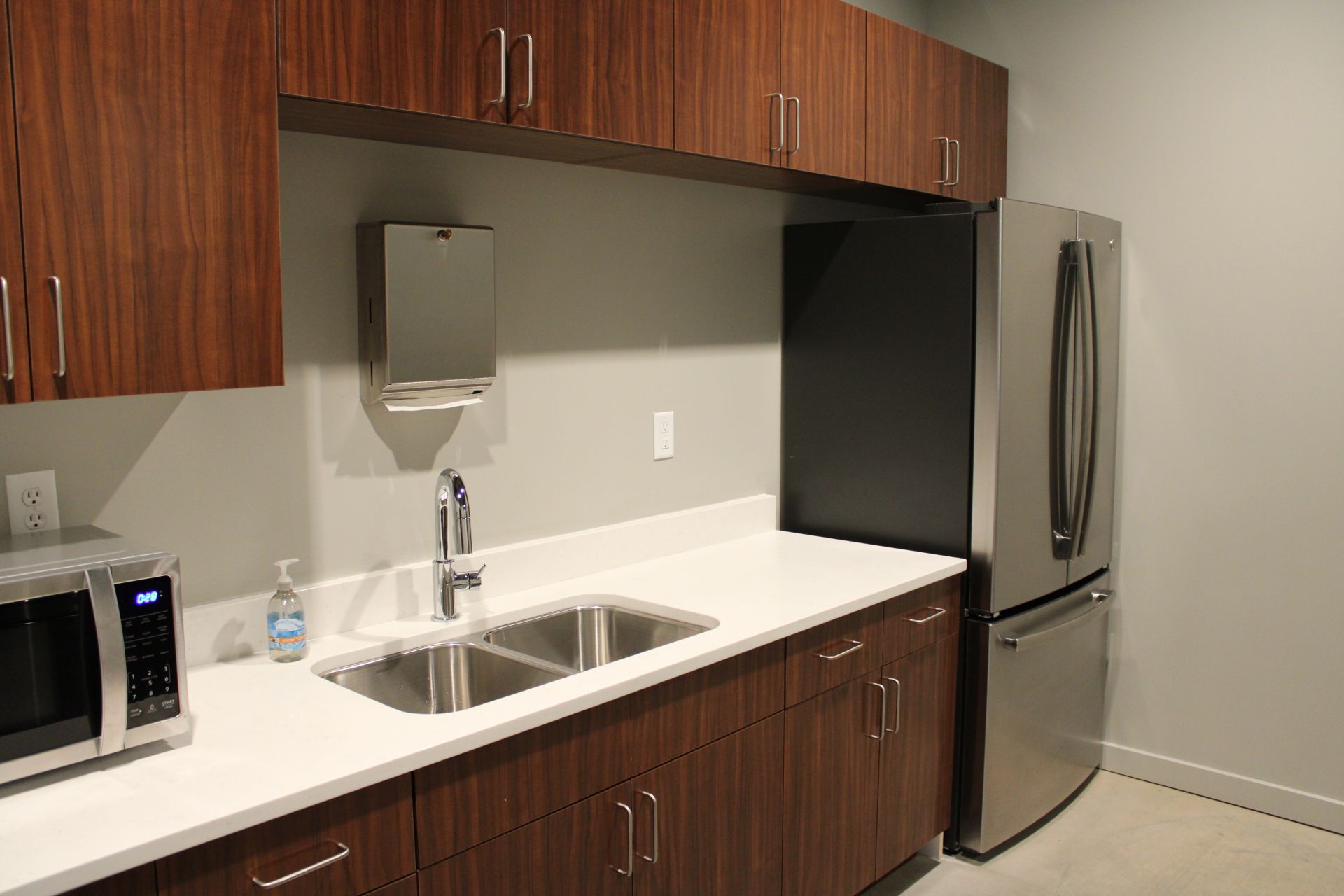 Onyx Office Suites image 3