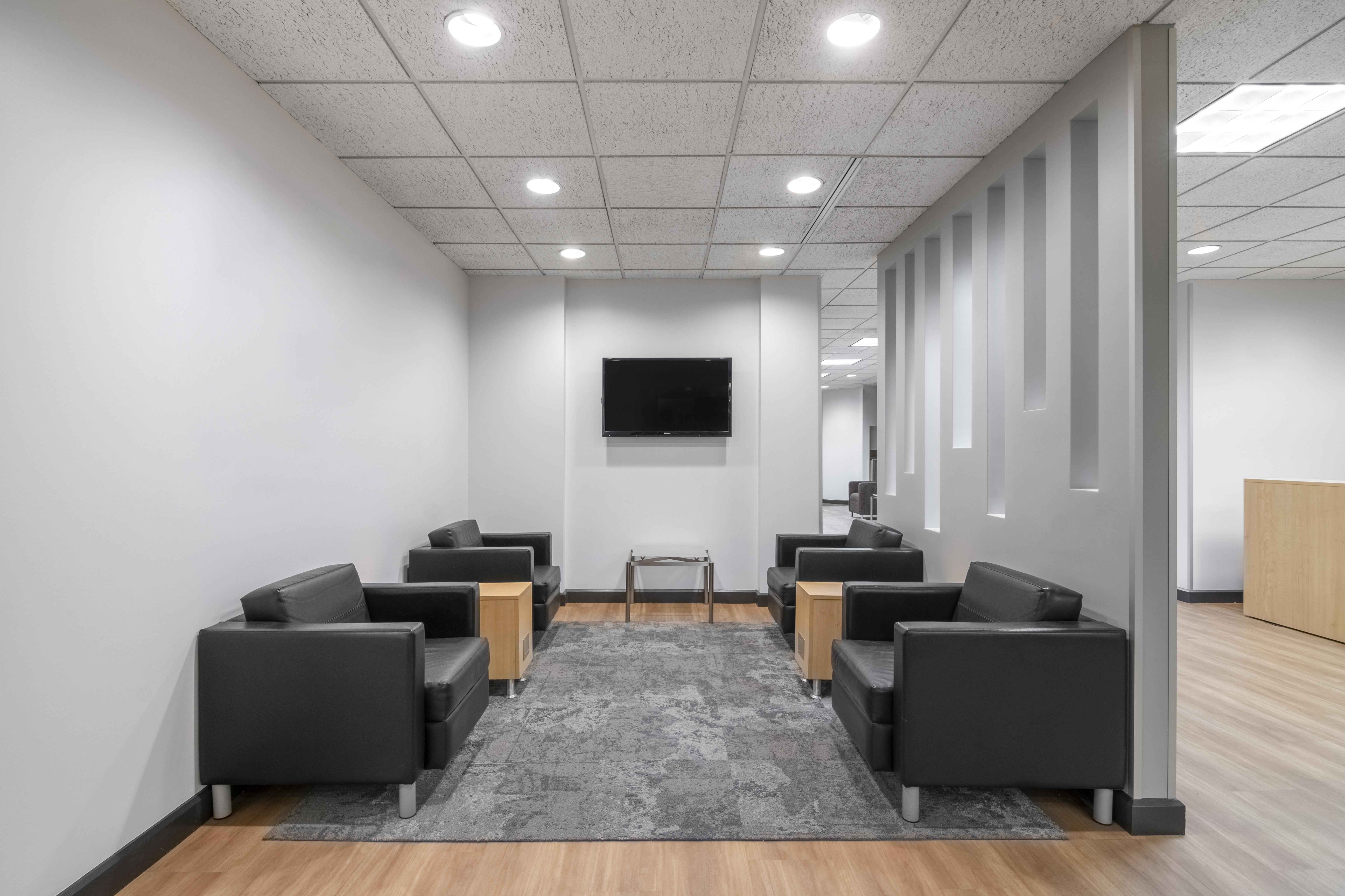 Regus - Kansas, Overland Park - Corporate Woods image 5