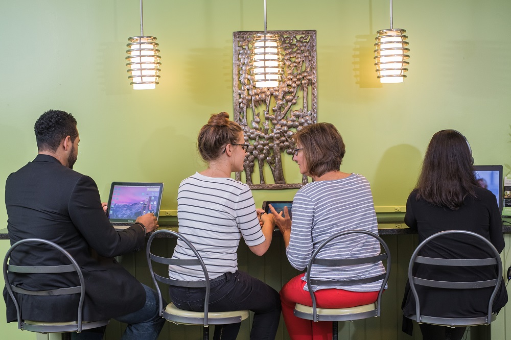 Omni Business Center image 4