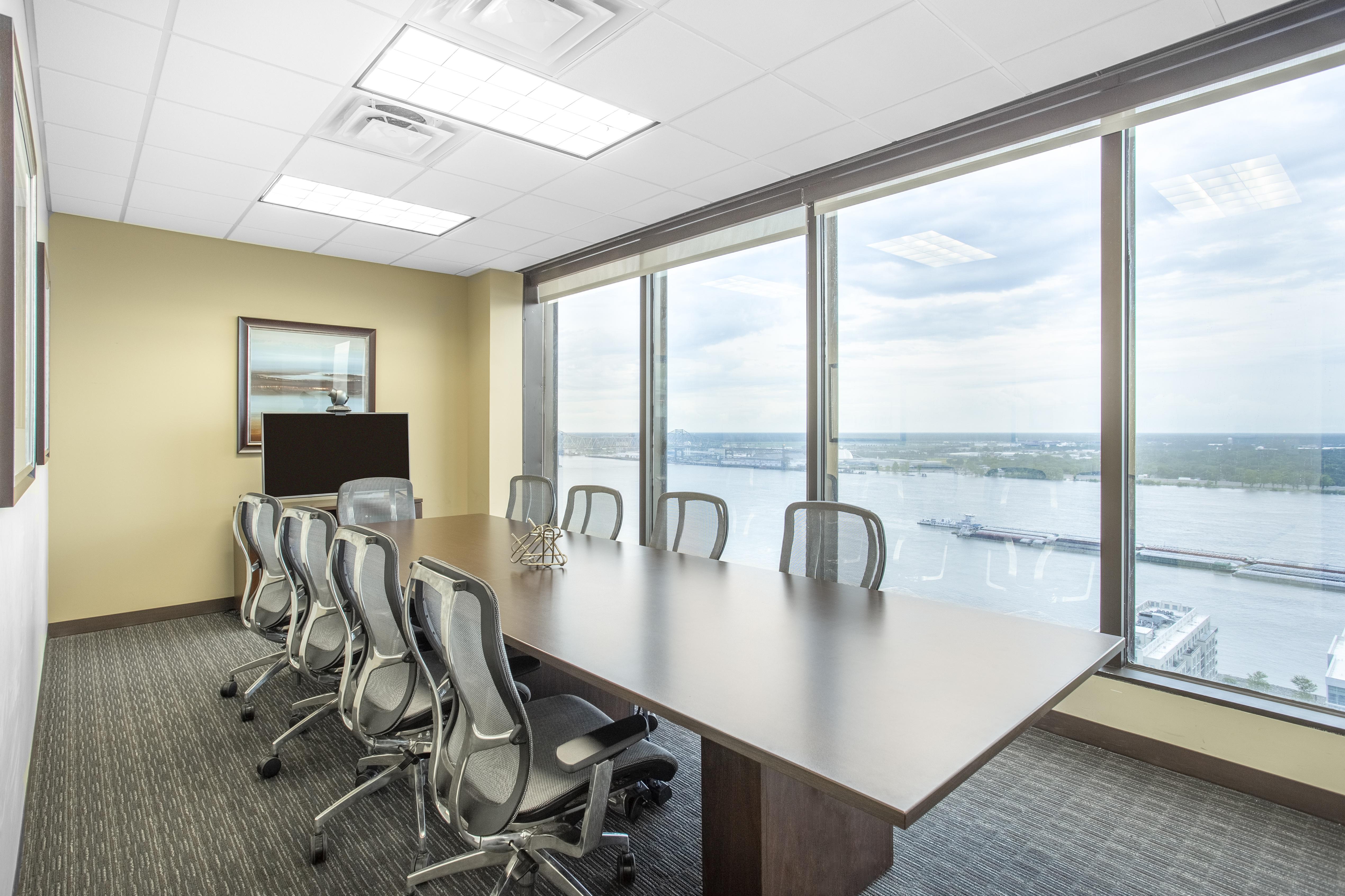 Regus - Louisiana, Baton Rouge - Downtown - One American Place image 4