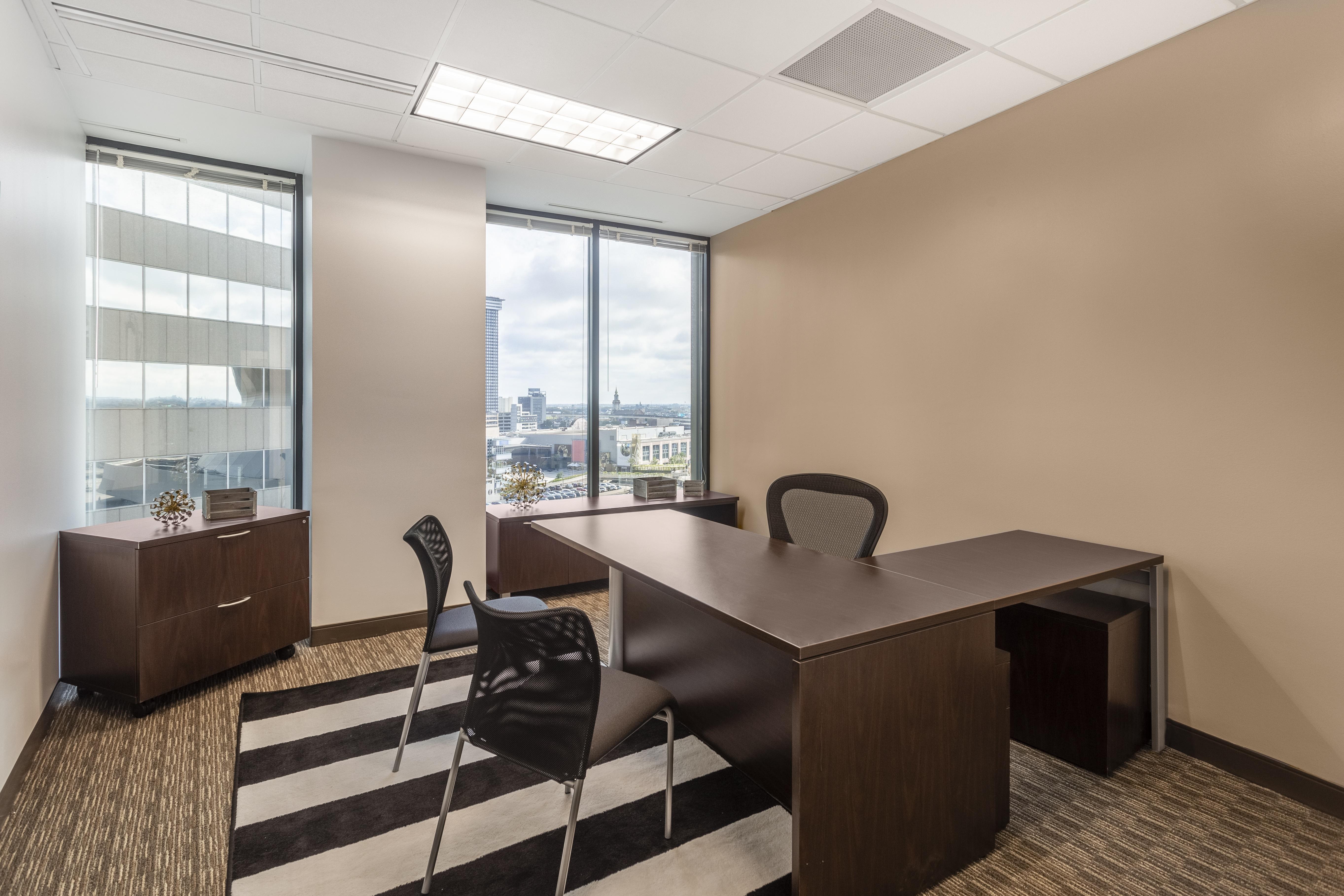 Regus - Louisiana, New Orleans - Downtown-Superdome image 3