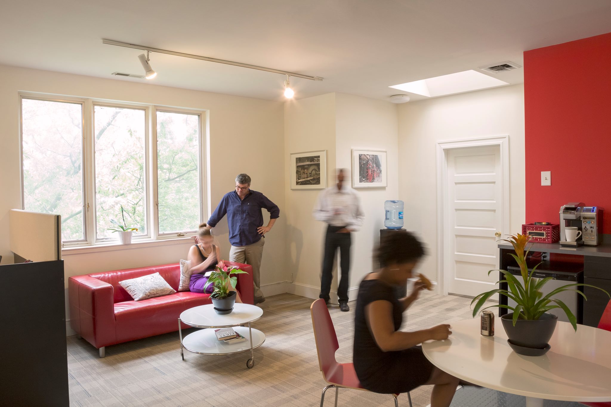 Charles Village Exchange image 3