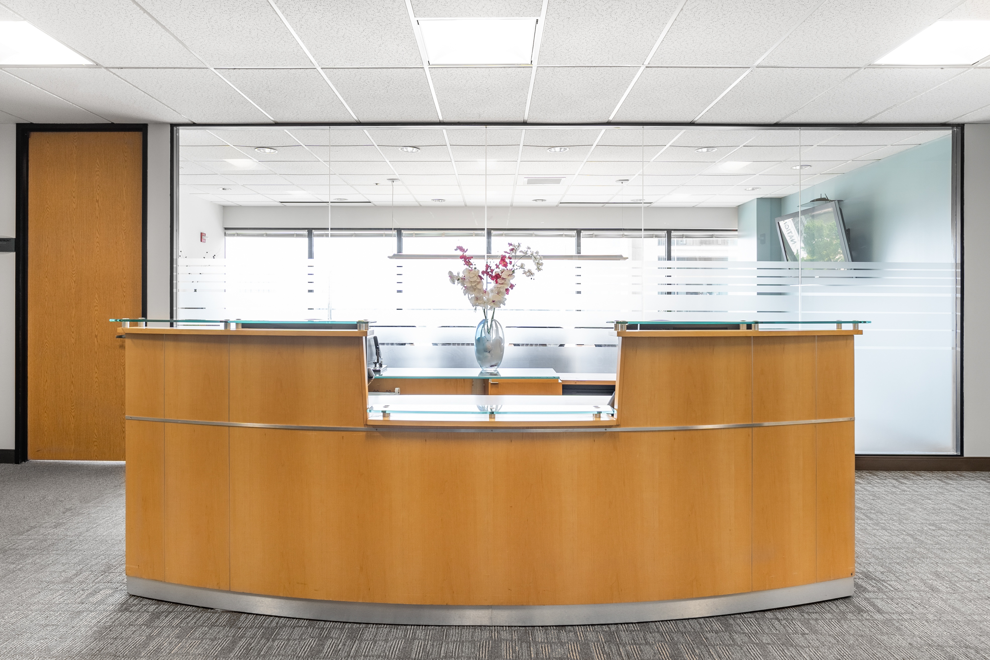 Regus - Maryland, Baltimore - Inner Harbor Center image 2