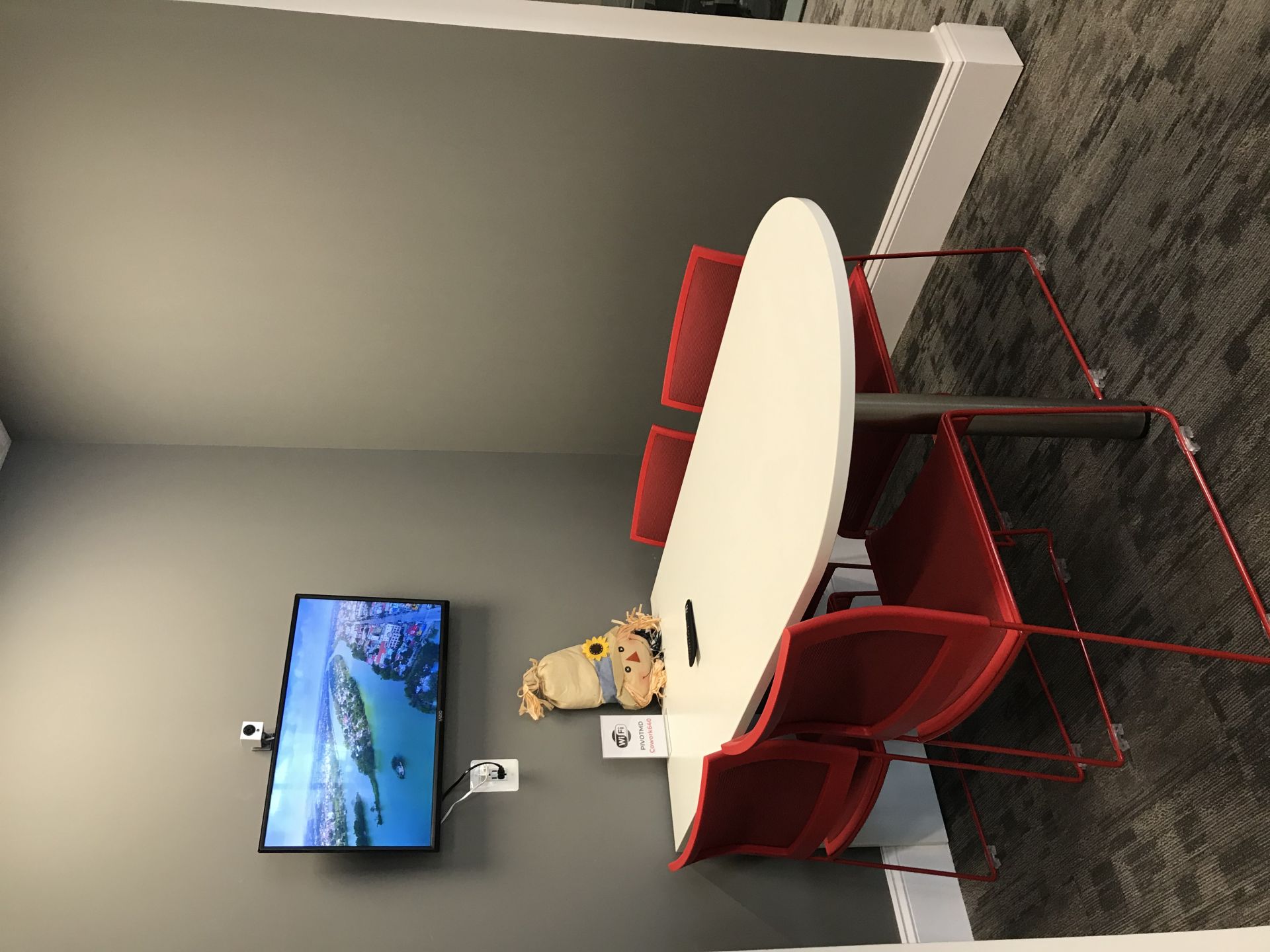 PIVOT Work Spaces - Clarksville image 2