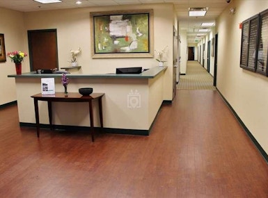 Columbia Business Suites image 3