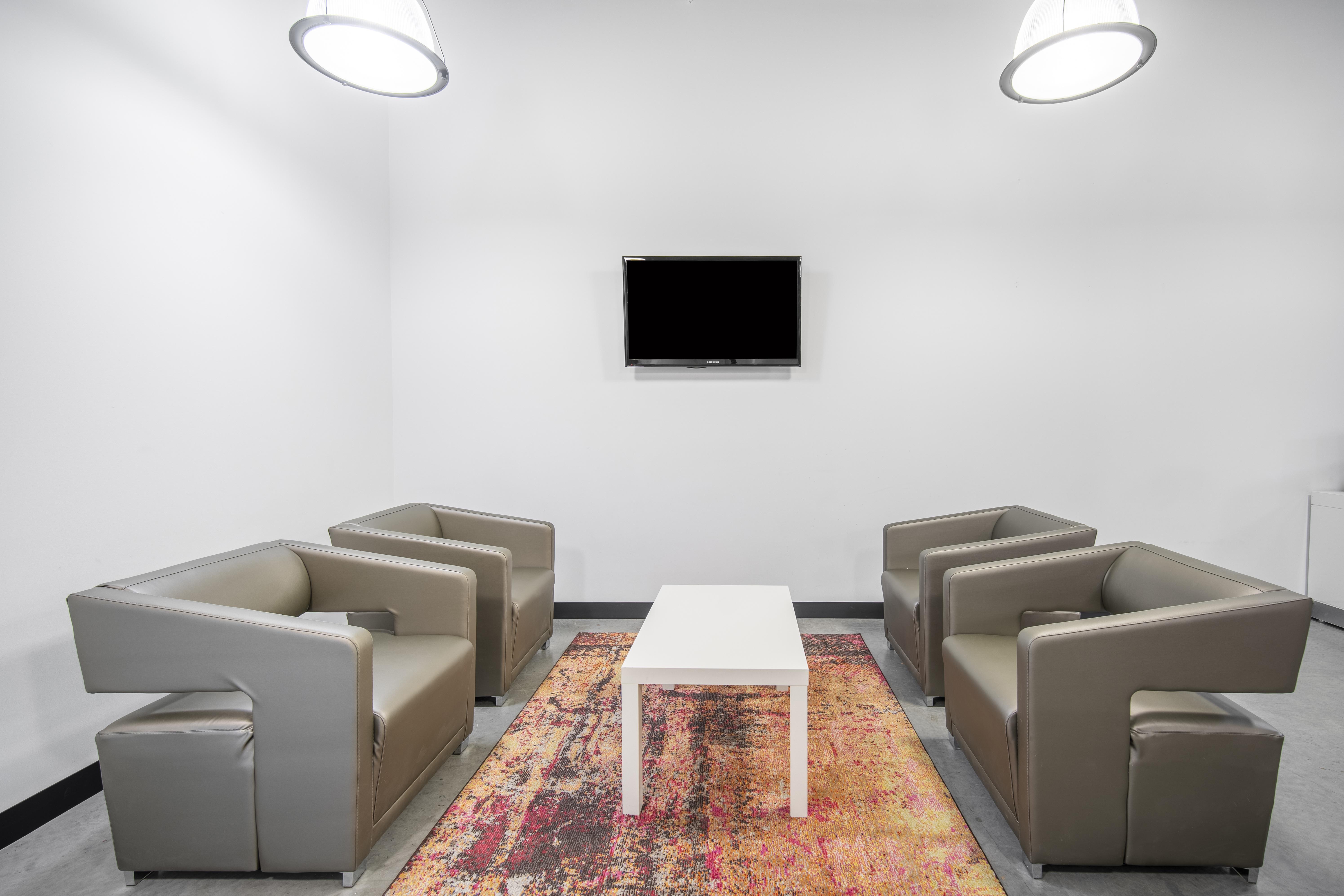 Regus - Maryland, Columbia - Maple Lawn image 5