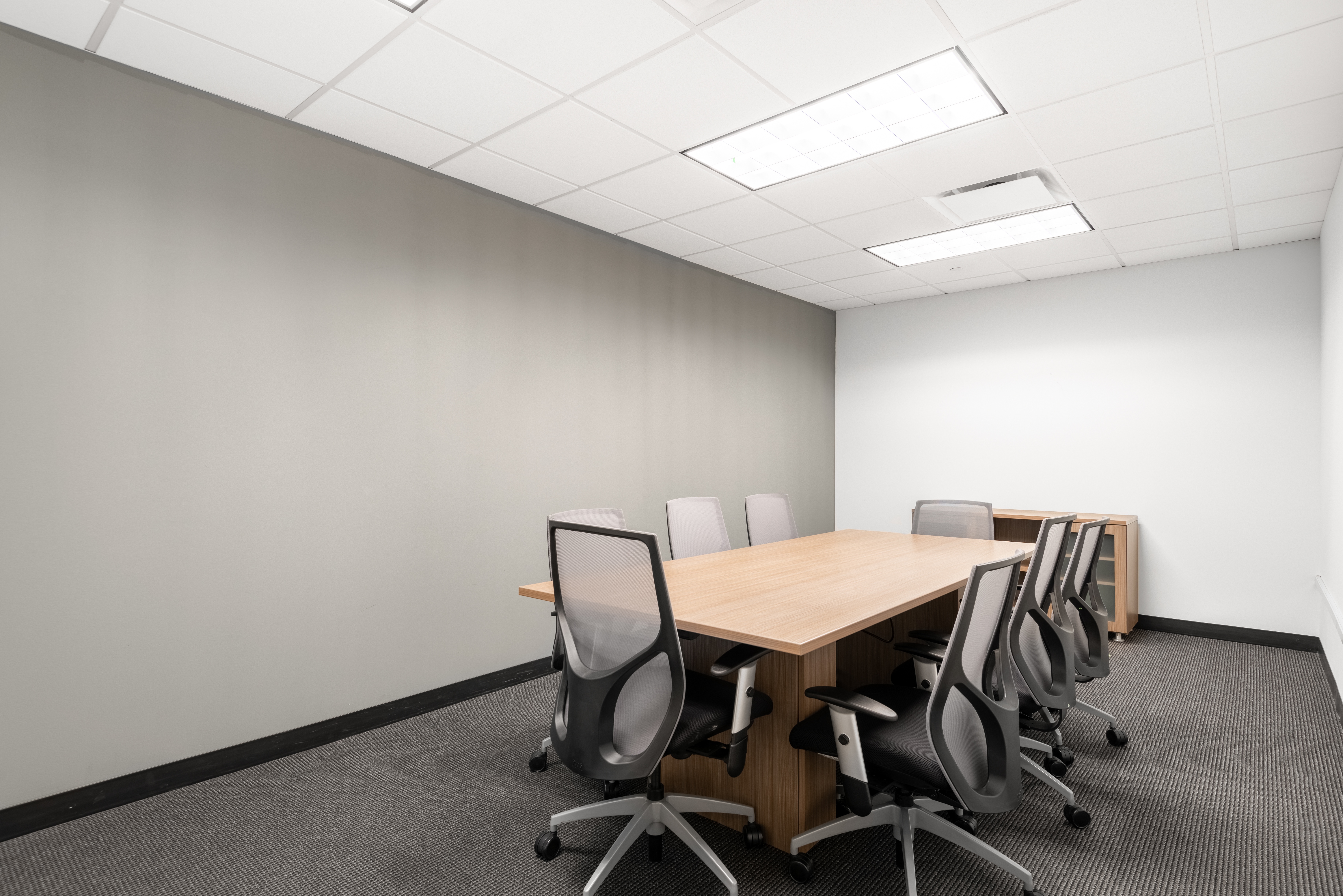 Regus - Massachusetts, Boston - Beacon Hill, 100 Cambridge Street image 4