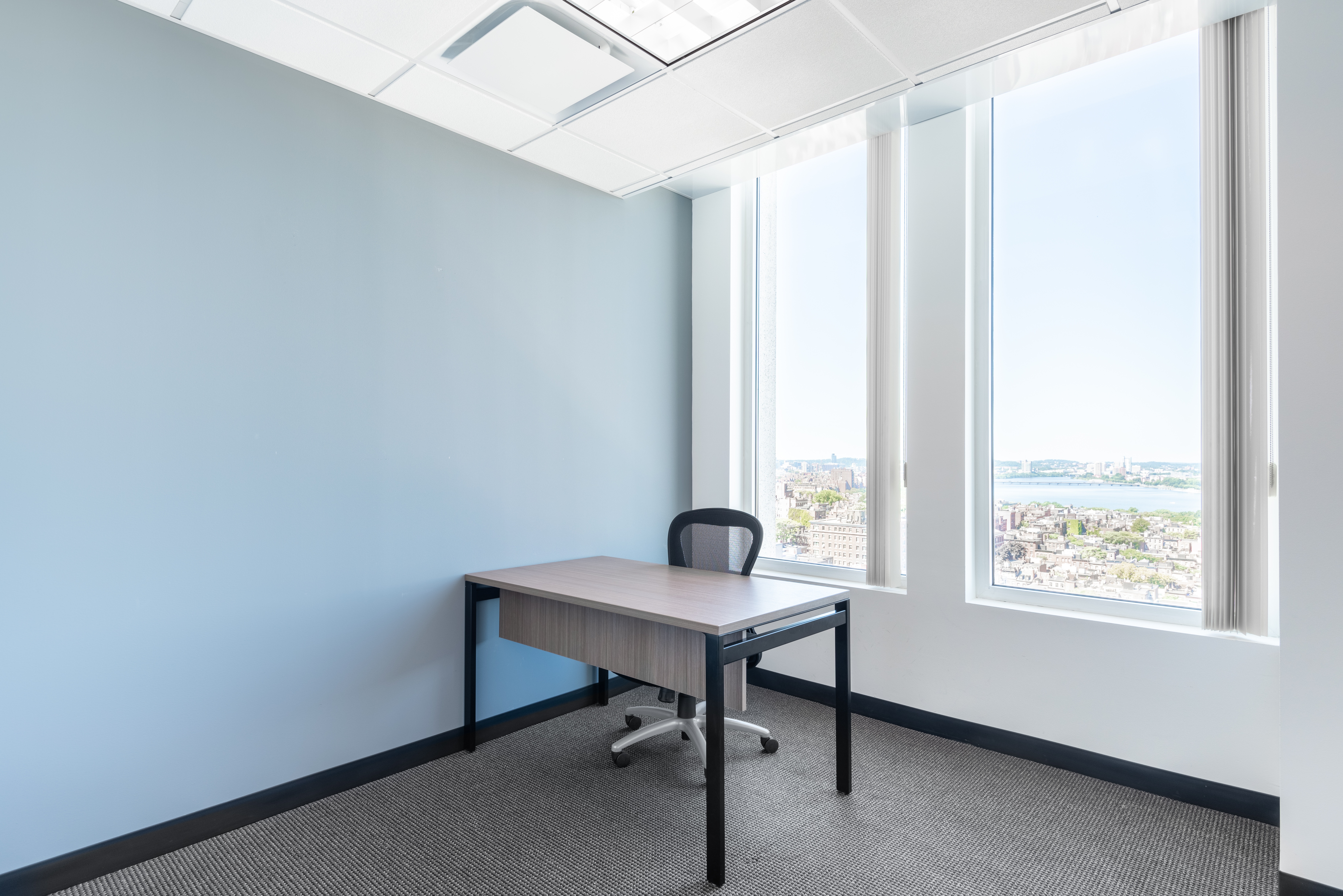 Regus - Massachusetts, Boston - Beacon Hill, 100 Cambridge Street image 3