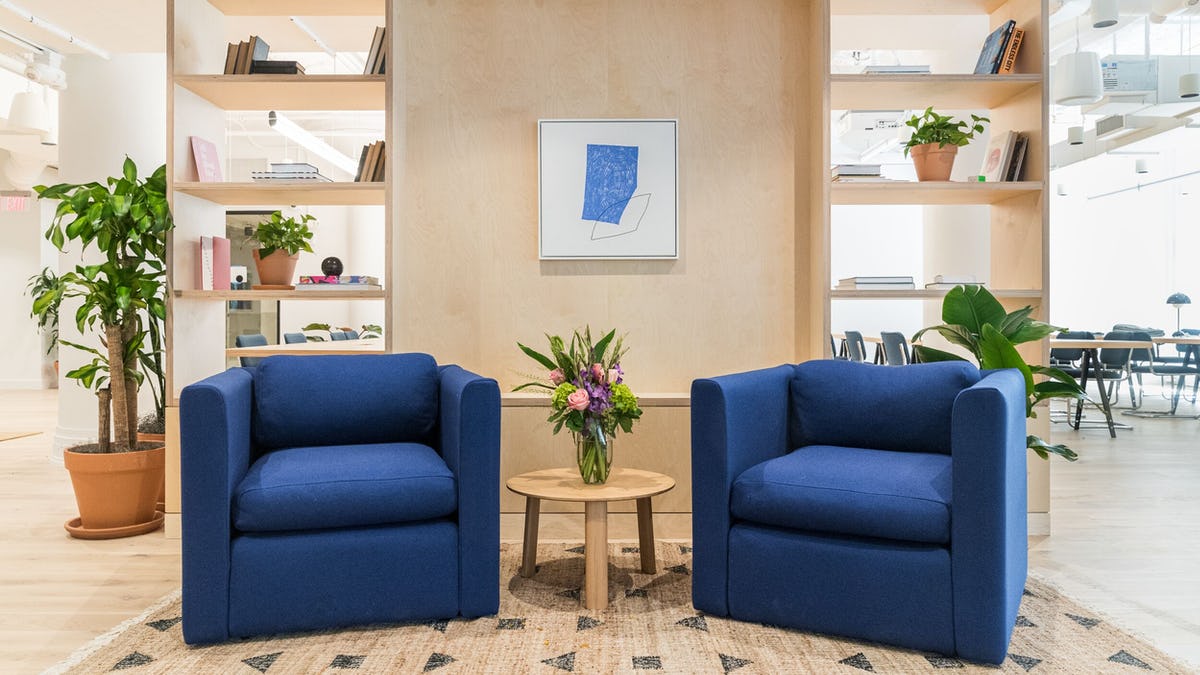 WeWork 75 Arlington St image 5