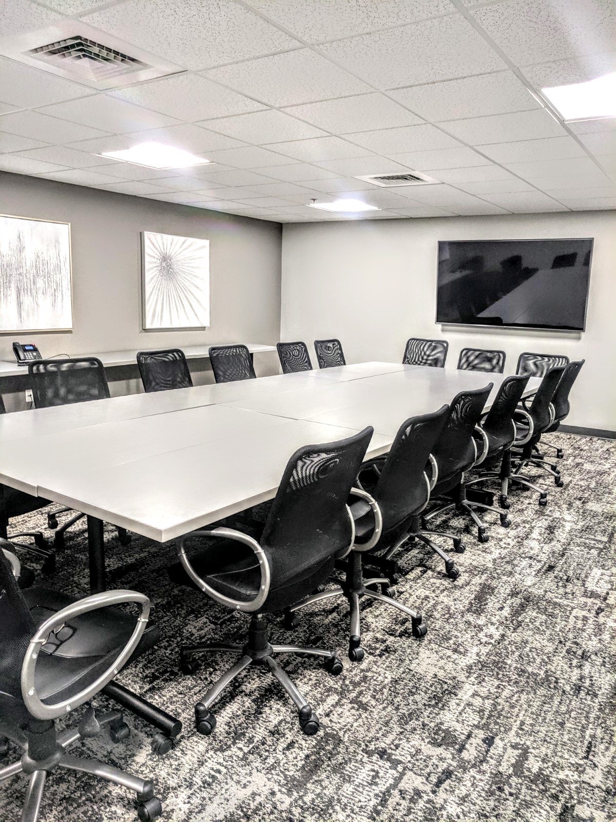 Highland-March Workspaces image 4