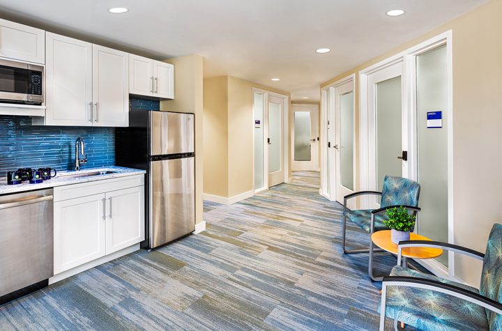 CHR HomeWorks at 1443 Beacon (Chestnut Hill Realty) image 4