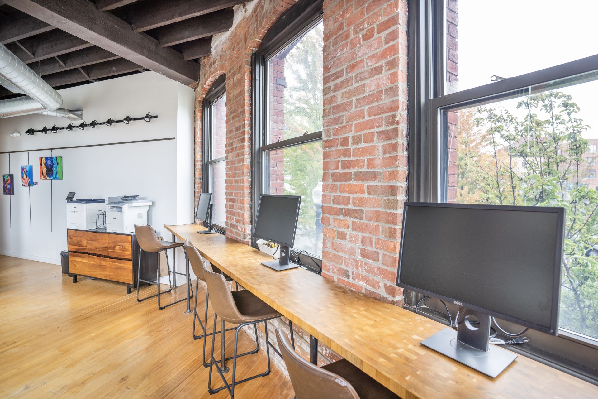 Inc.ubate Coworking Lynn image 4