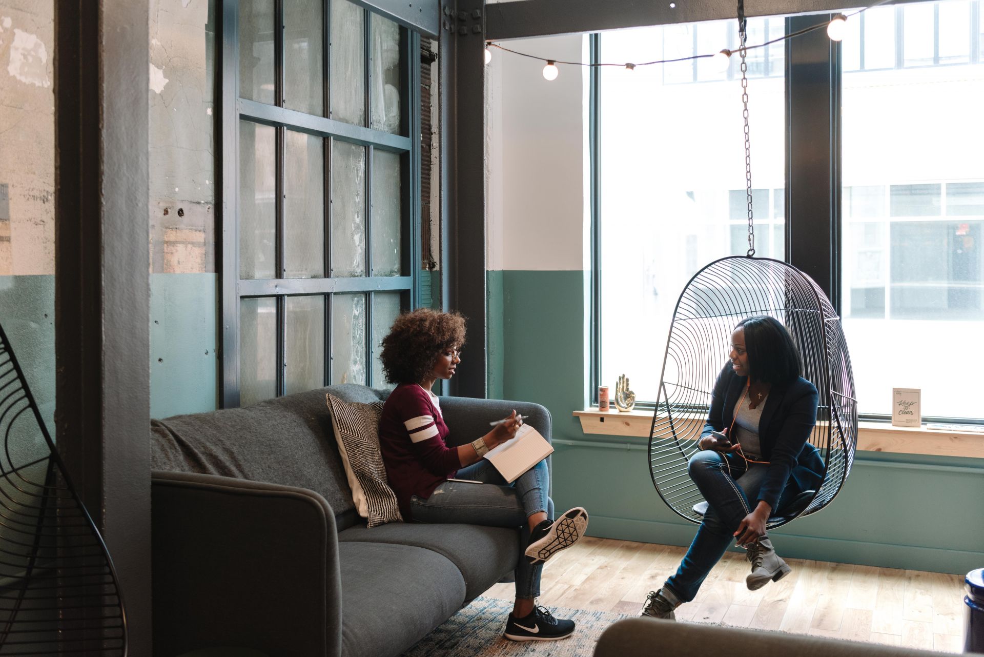 WeWork 19 Clifford St image 5