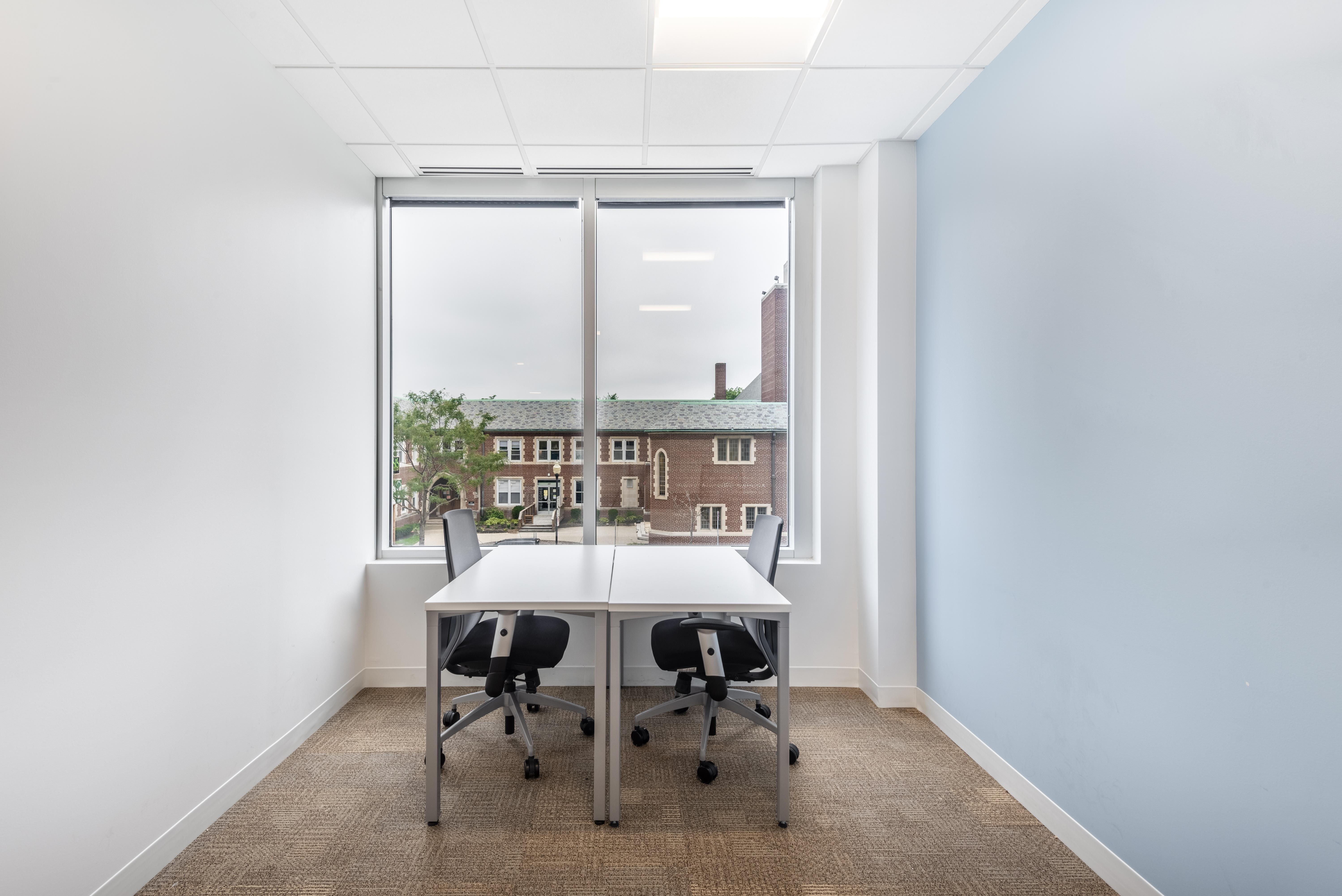Regus - Michigan, Royal Oak - Main Street image 3