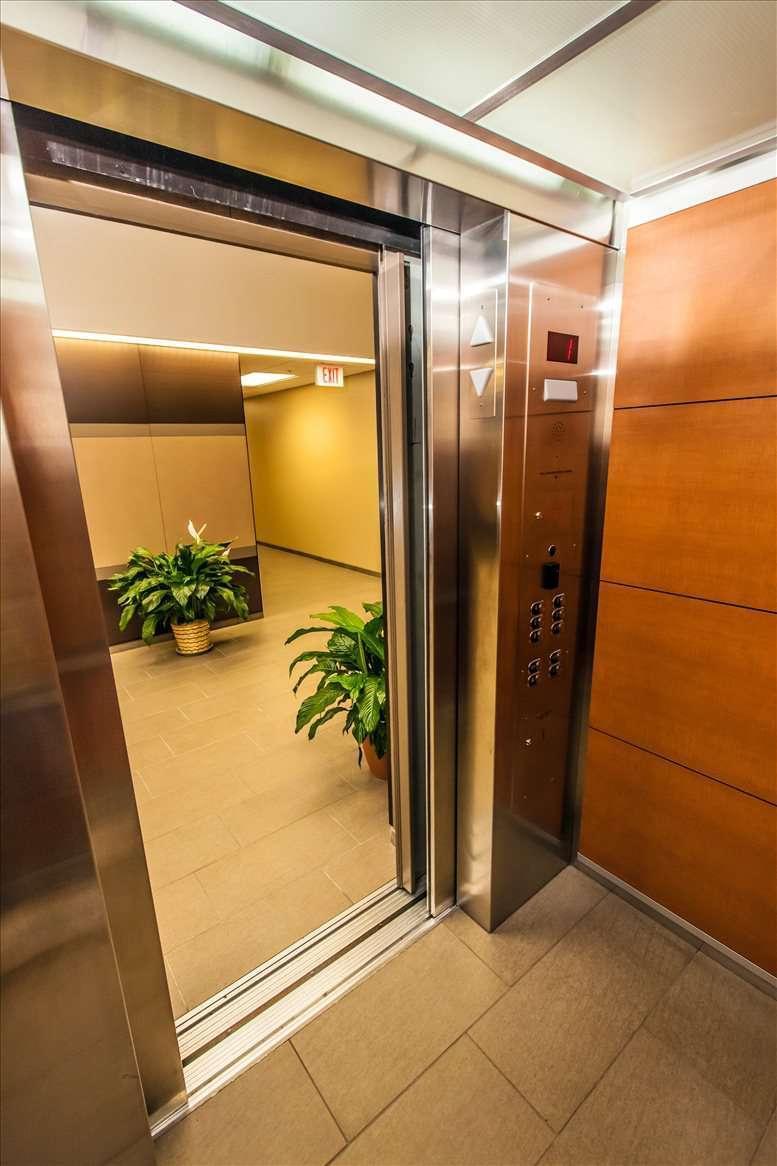 Plaza Suites Saginaw image 5