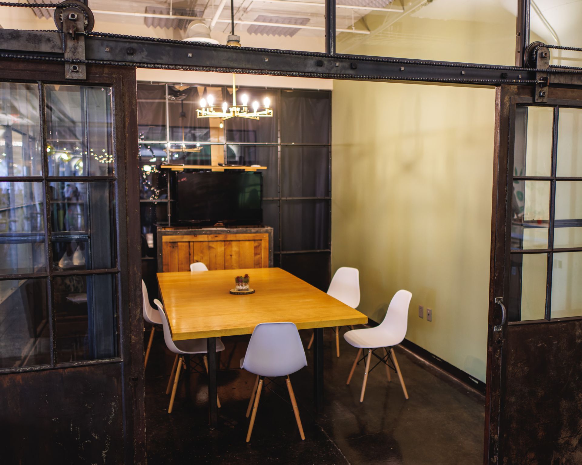 The Wilderness Fitness and Coworking image 3