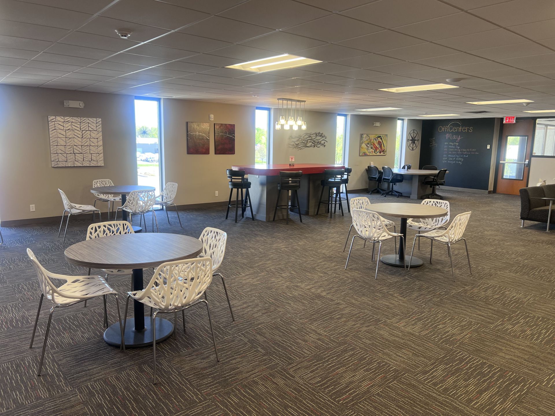 Woodbury OffiCenter image 3