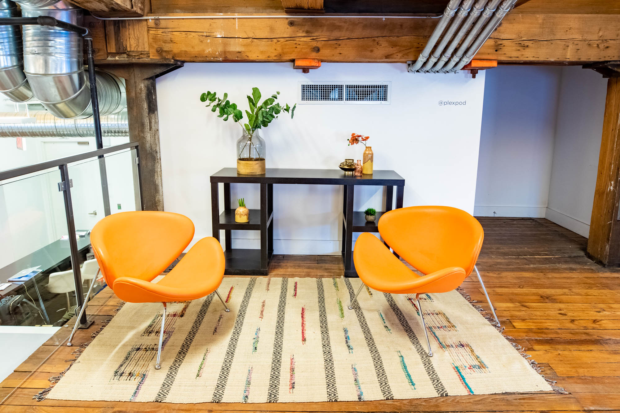 Plexpod Crossroads image 5