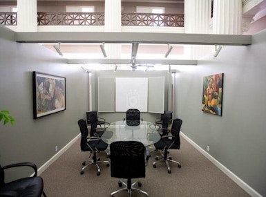 Farnam 1600 Executive Suites image 5