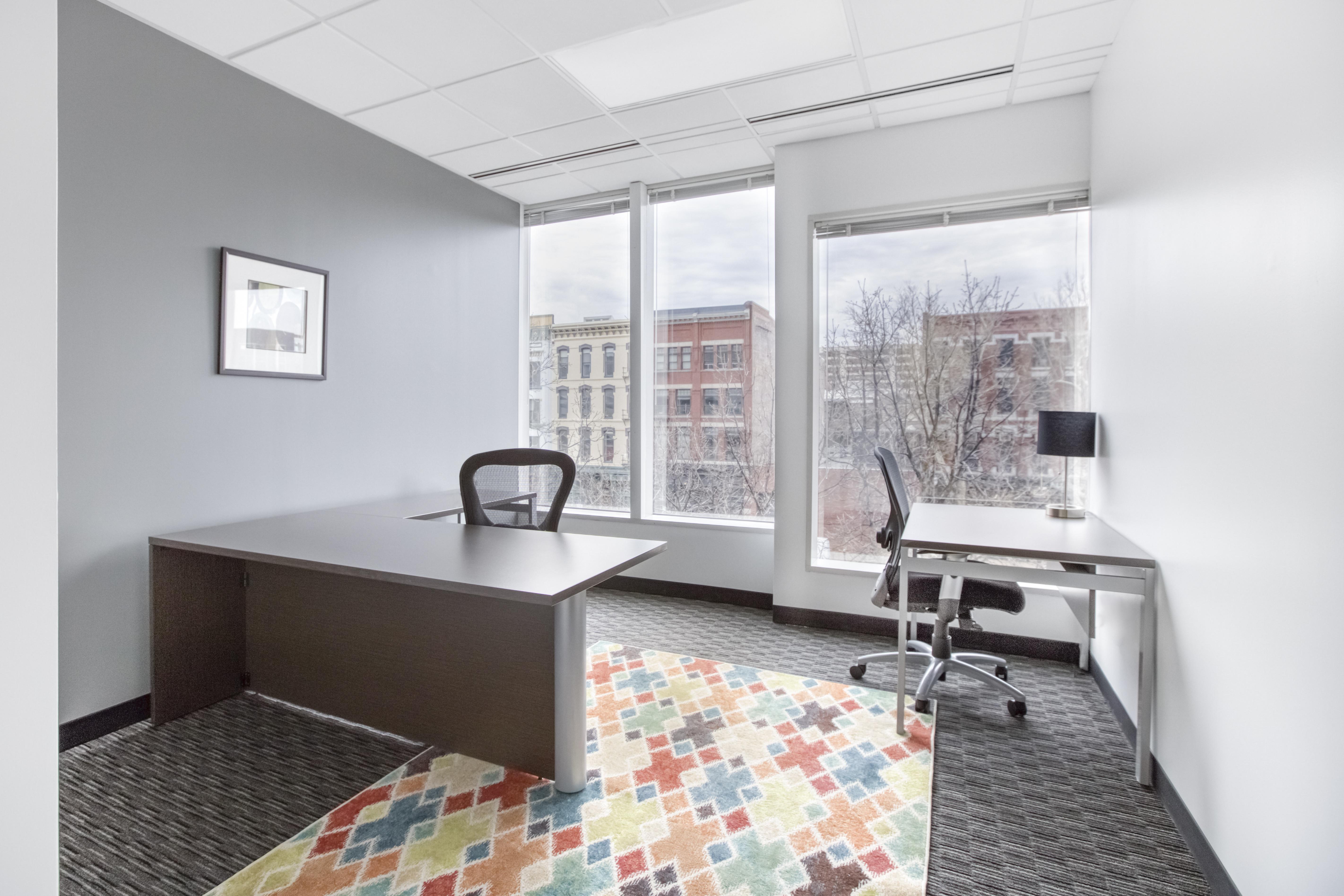 Regus - Nebraska, Omaha - Landmark Center image 3