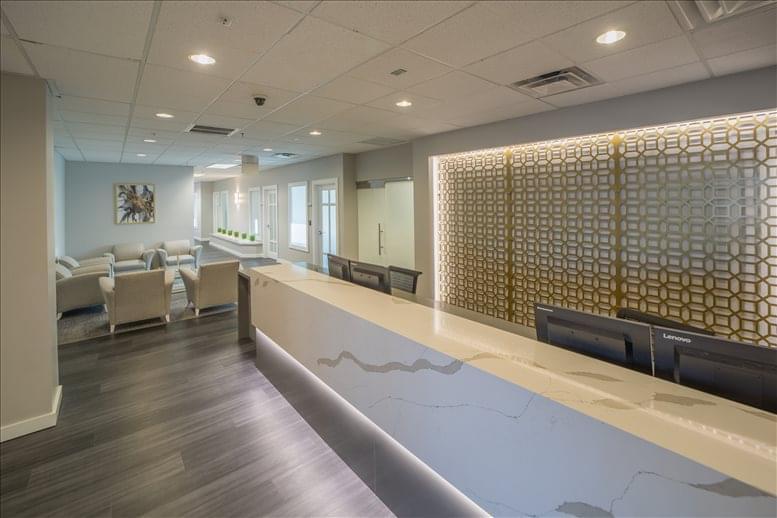 Plaza Offices image 4