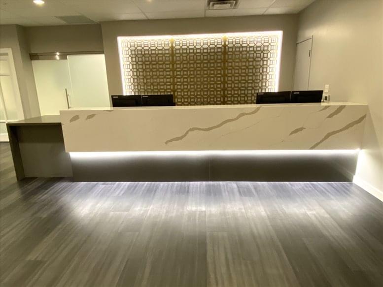 Plaza Offices image 3