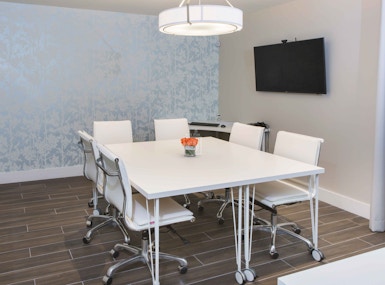 Bloom Las Vegas image 3