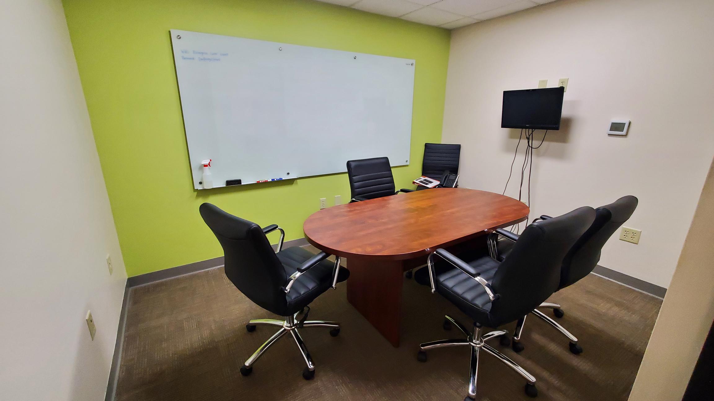 PemiWorks Coworking image 5