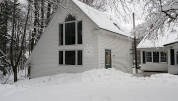 Cottage in the White Mountains image 1