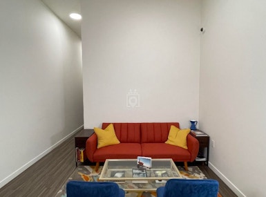 Deskquarters image 3