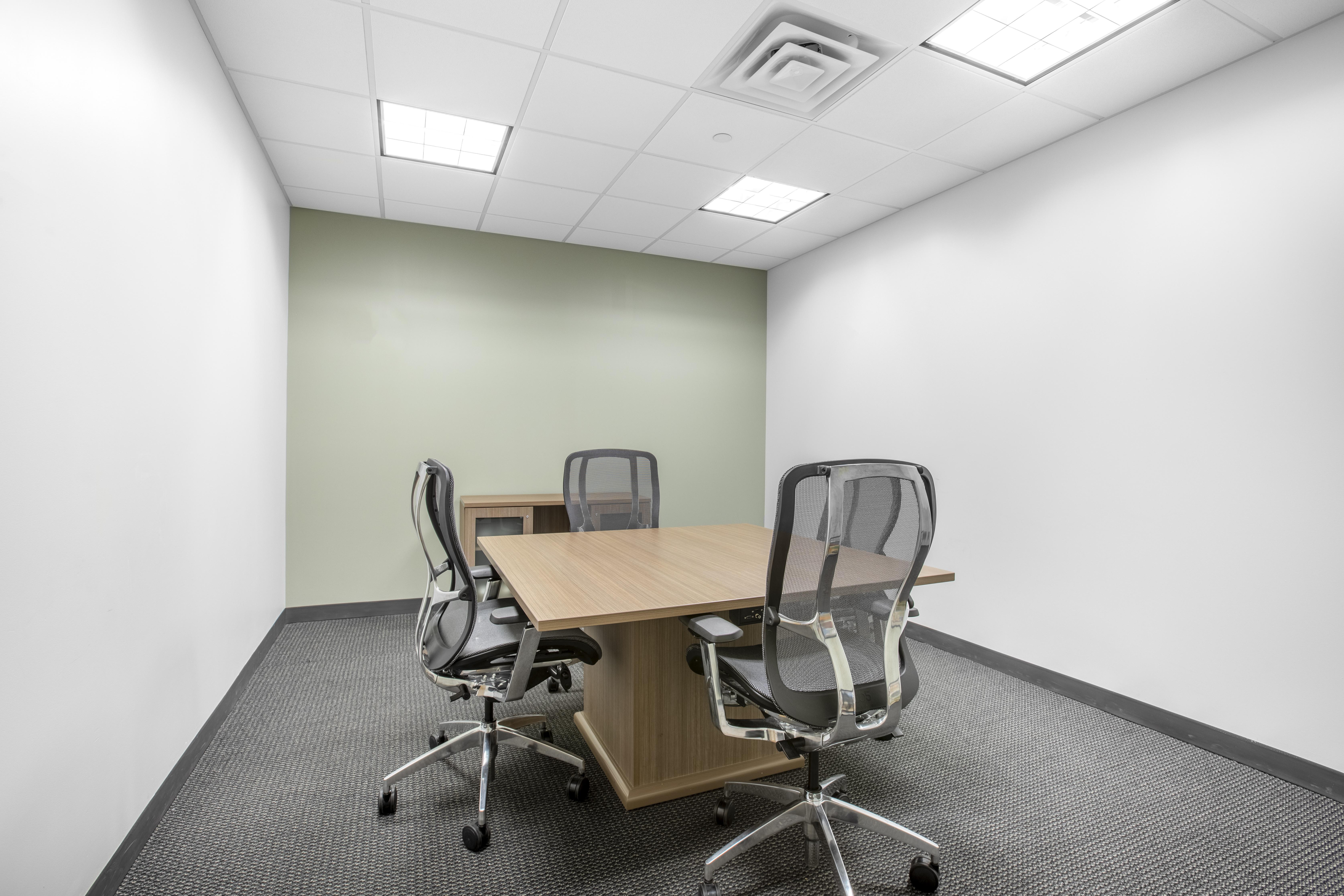 Regus - New Jersey, Jersey City - Harborside Financial image 3