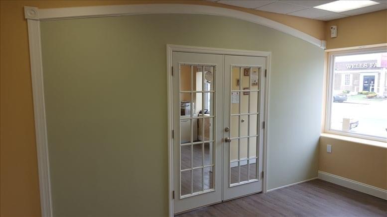 Beacon Business Center image 3