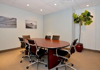 Premier Executive Suites image 2