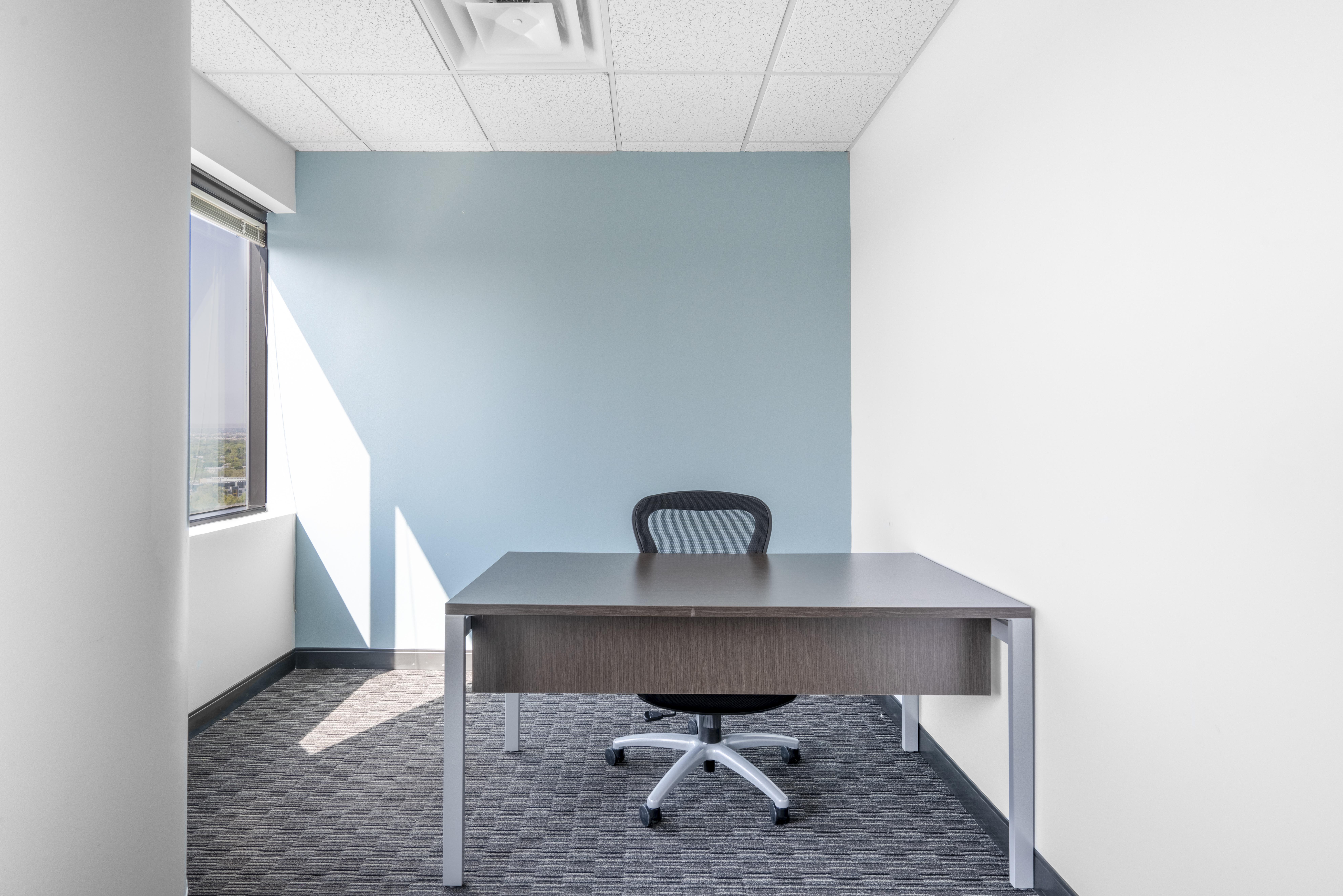 Regus - New Mexico, Albuquerque - 500 Marquette Avenue image 3