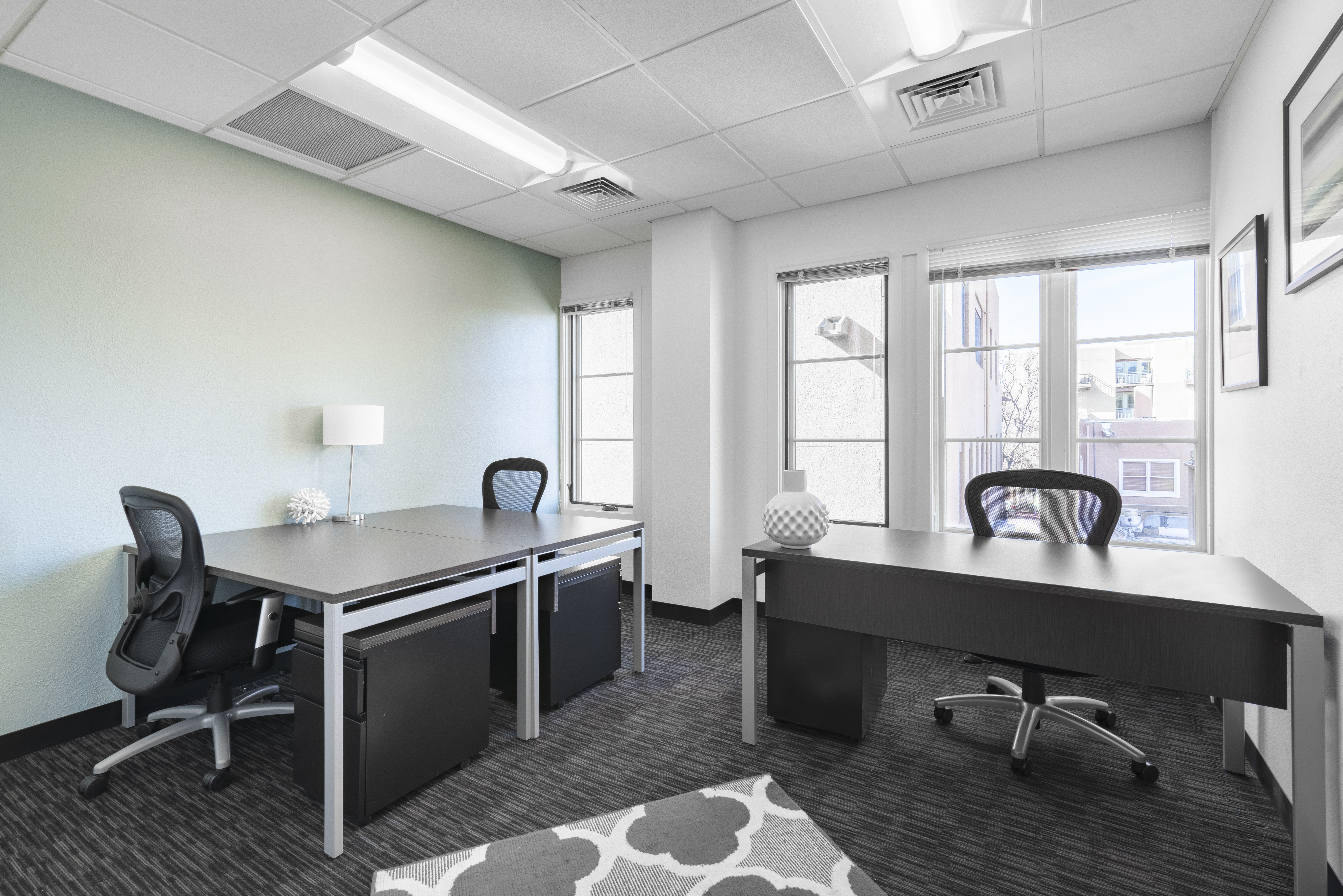 Regus - New Mexico, Santa Fe - Washington Avenue image 3