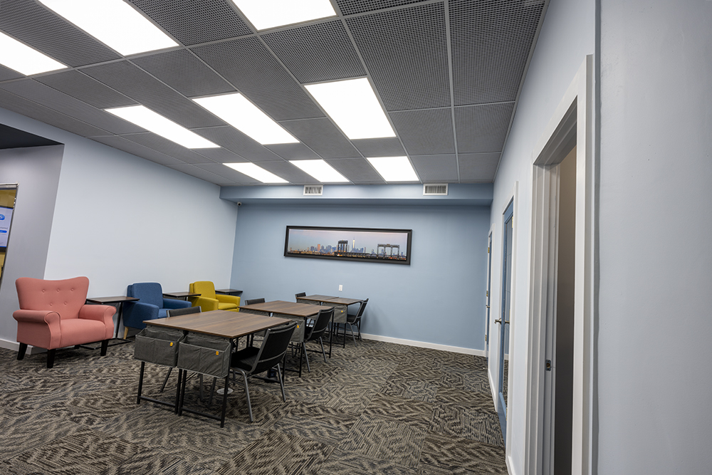 MERCURY CENTER image 2