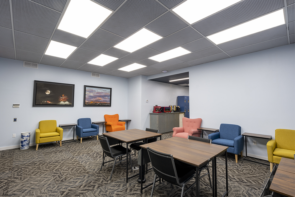 MERCURY CENTER image 3