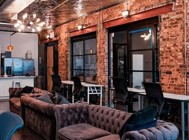 Nomadworks Times Square image 5