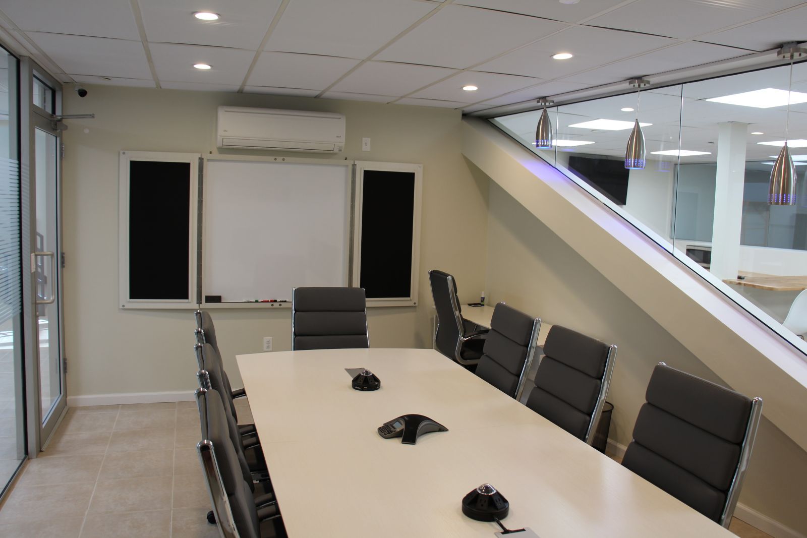 Office on the Bay image 3