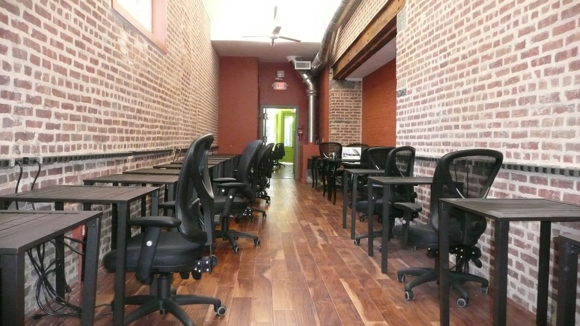 Park Slope Desk image 3