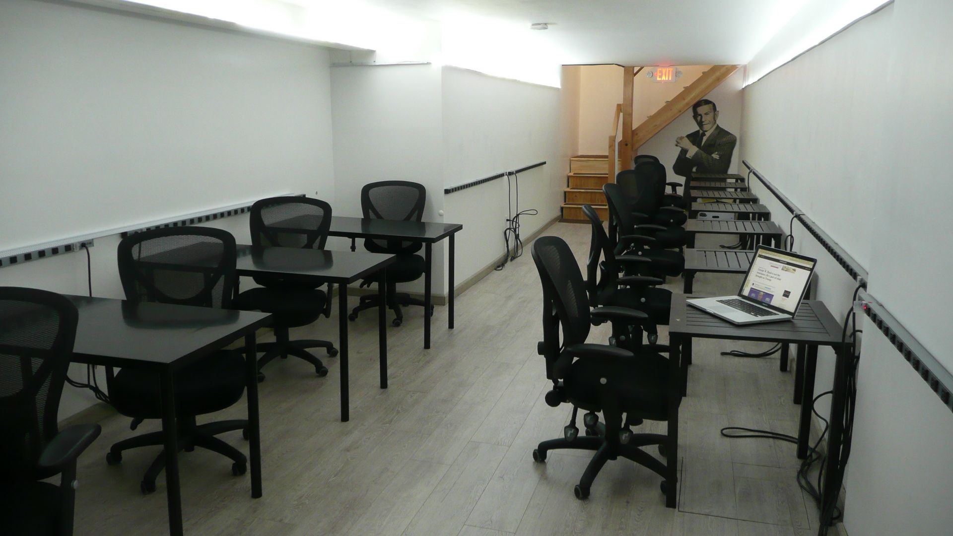 Park Slope Desk image 5