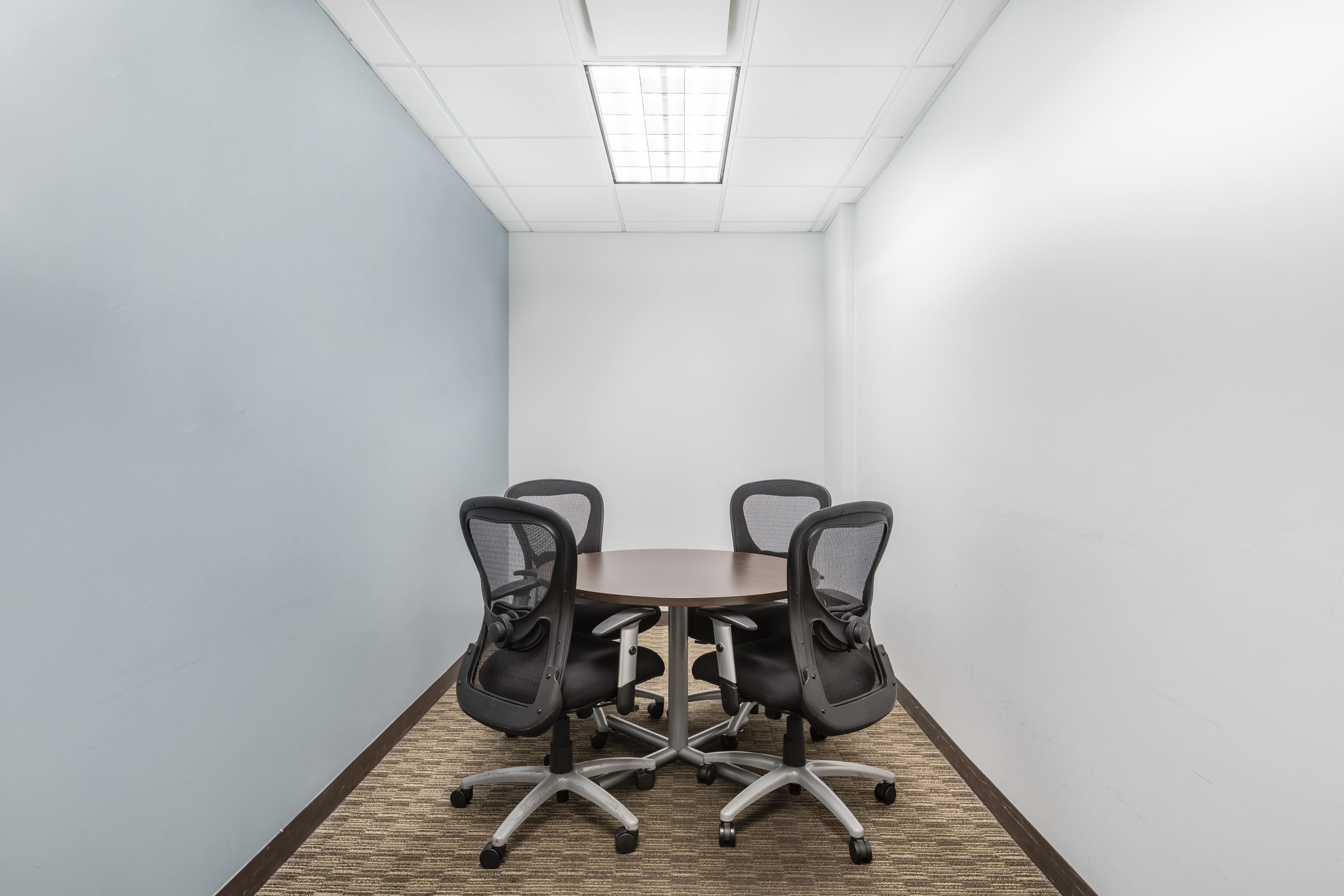 Regus - New York, Forest Hills -Queens - Forest Hills Tower-Queens image 4