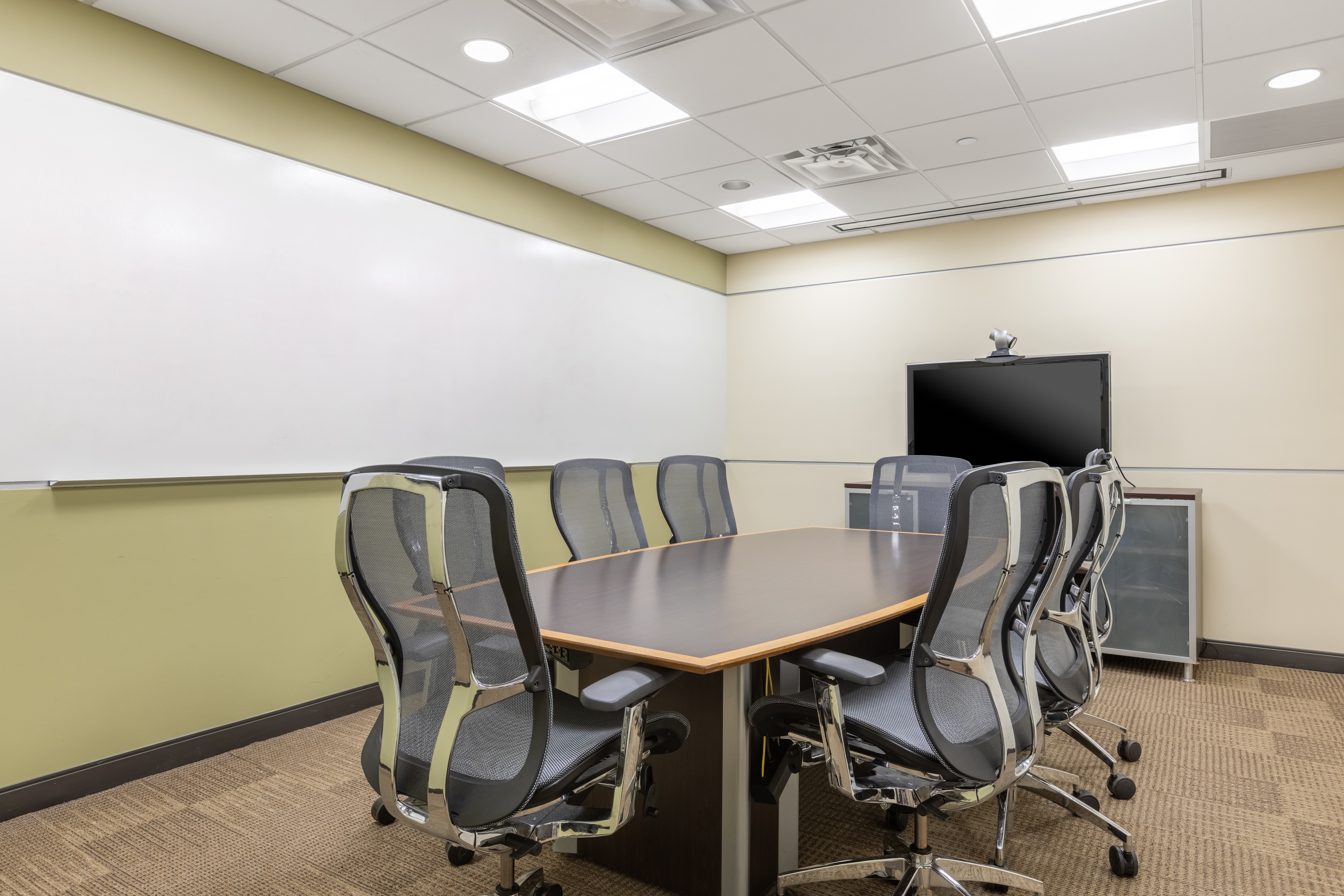 Regus - New York, New York - 600 Third Avenue image 4