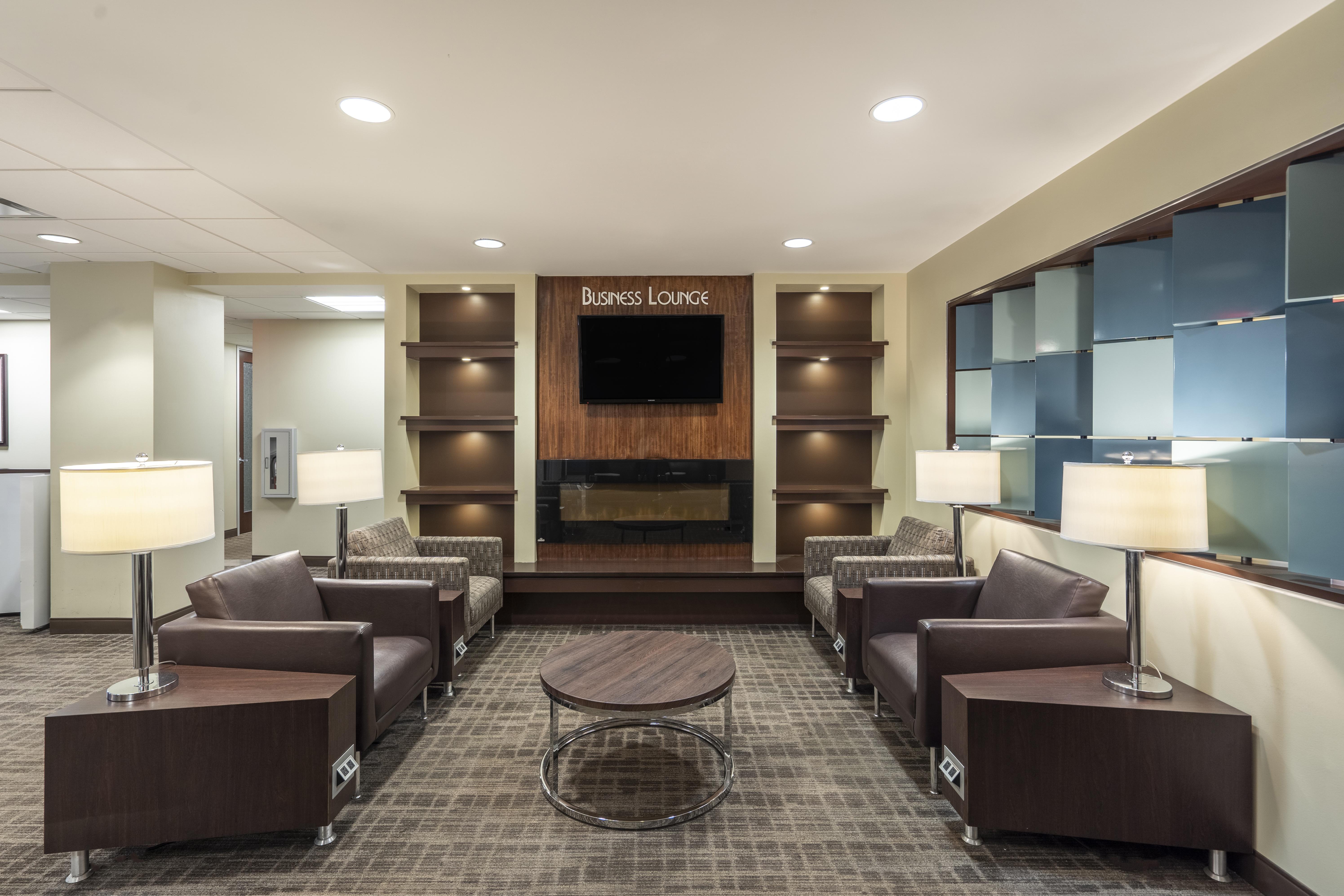 Regus - New York, New York City - 555 Madison Avenue image 5