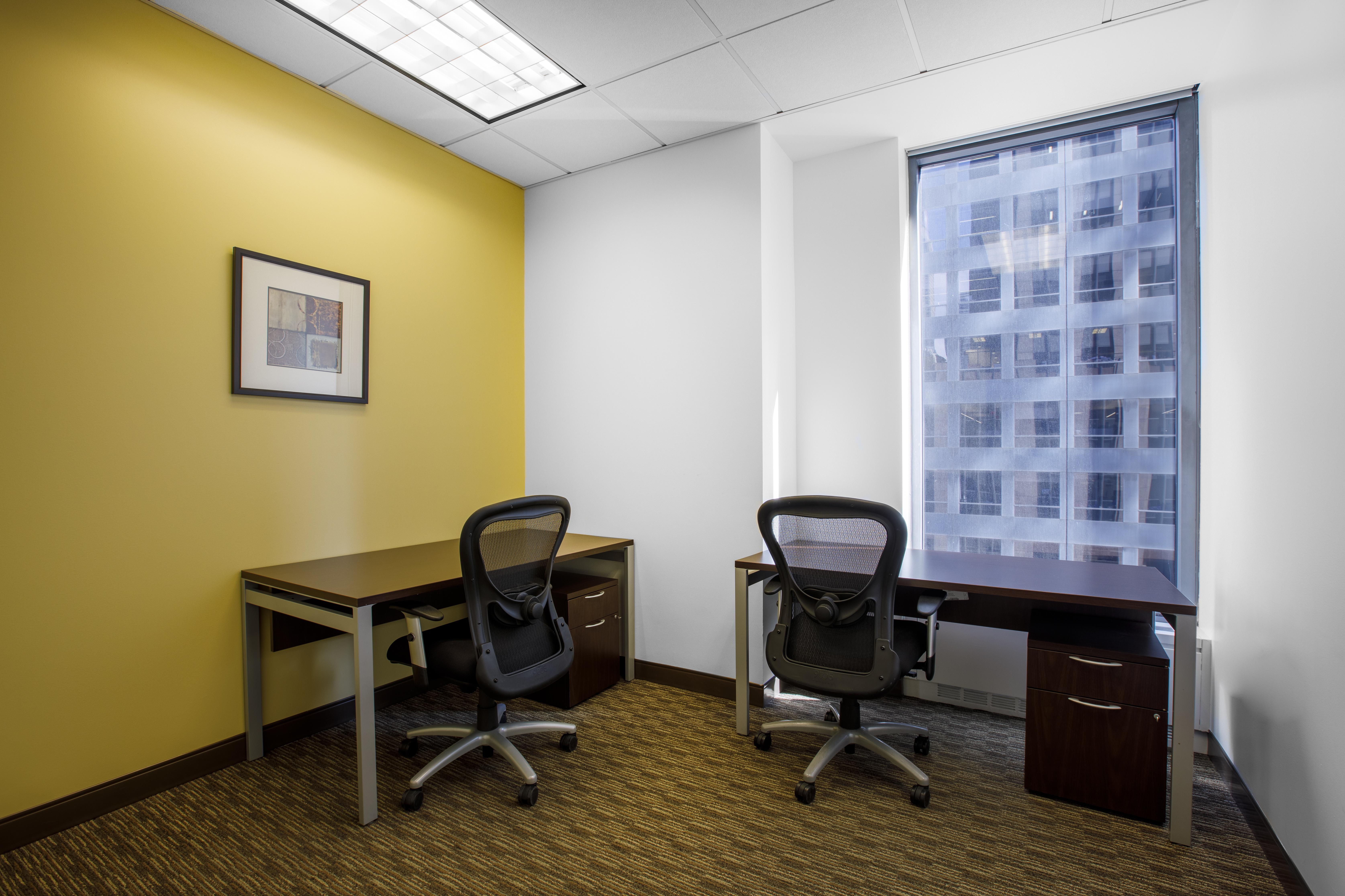 Regus - New York, New York City - Americas Tower image 4