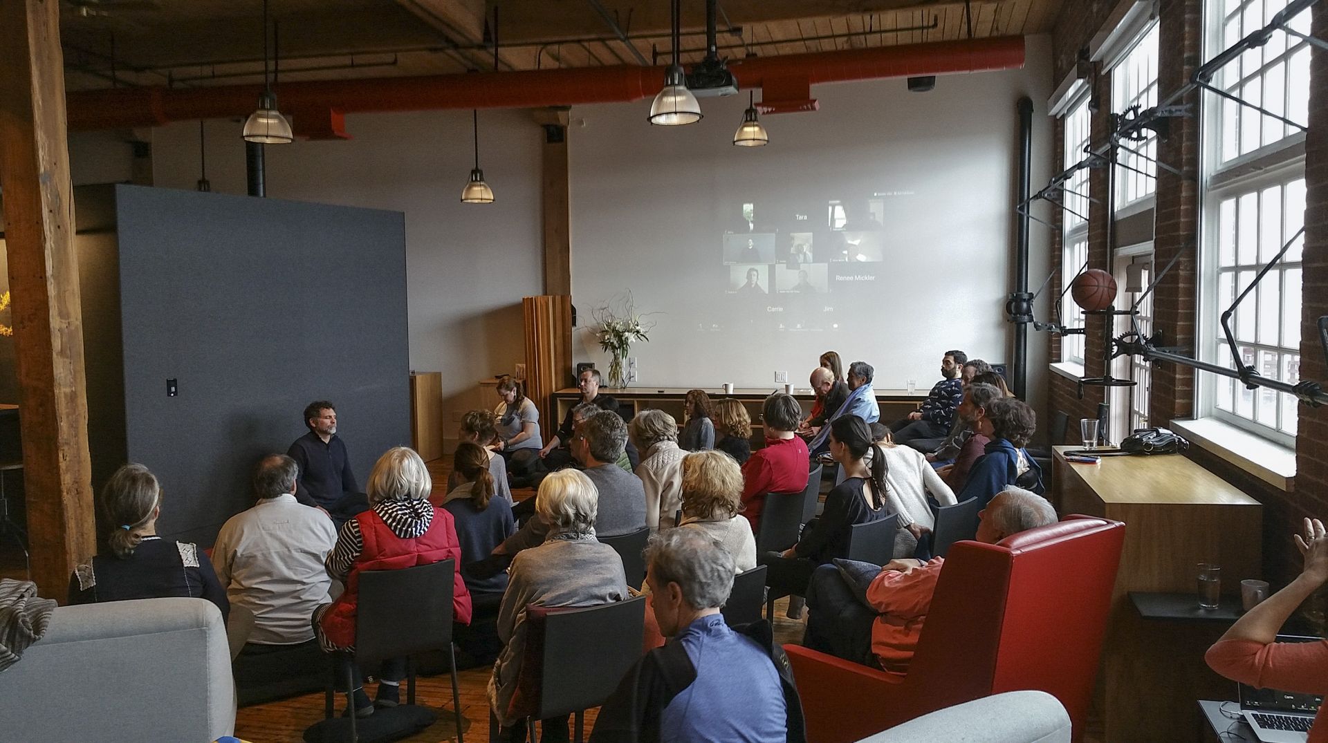 The Aligned Center image 3