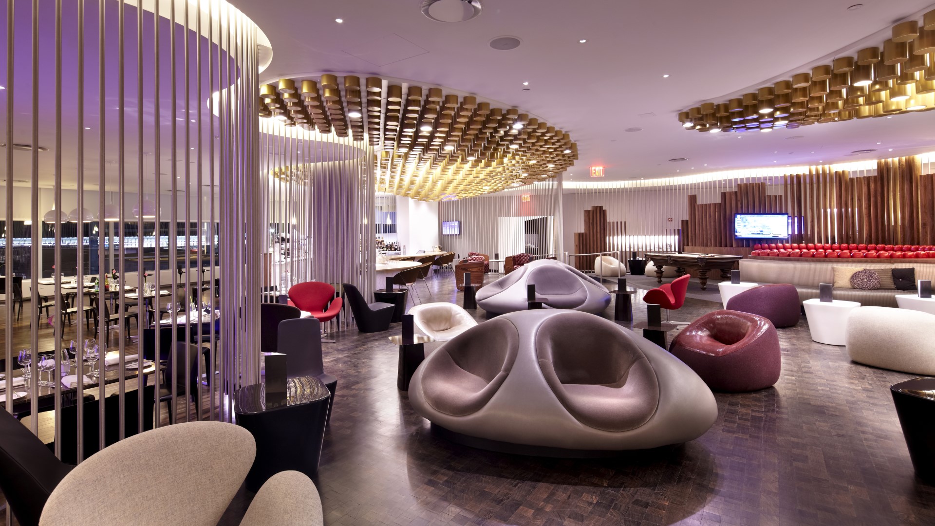 Virgin Atlantic Clubhouse operated by Plaza Premium Group / Terminal 4 image 2