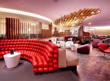 Virgin Atlantic Clubhouse operated by Plaza Premium Group / Terminal 4 image 5