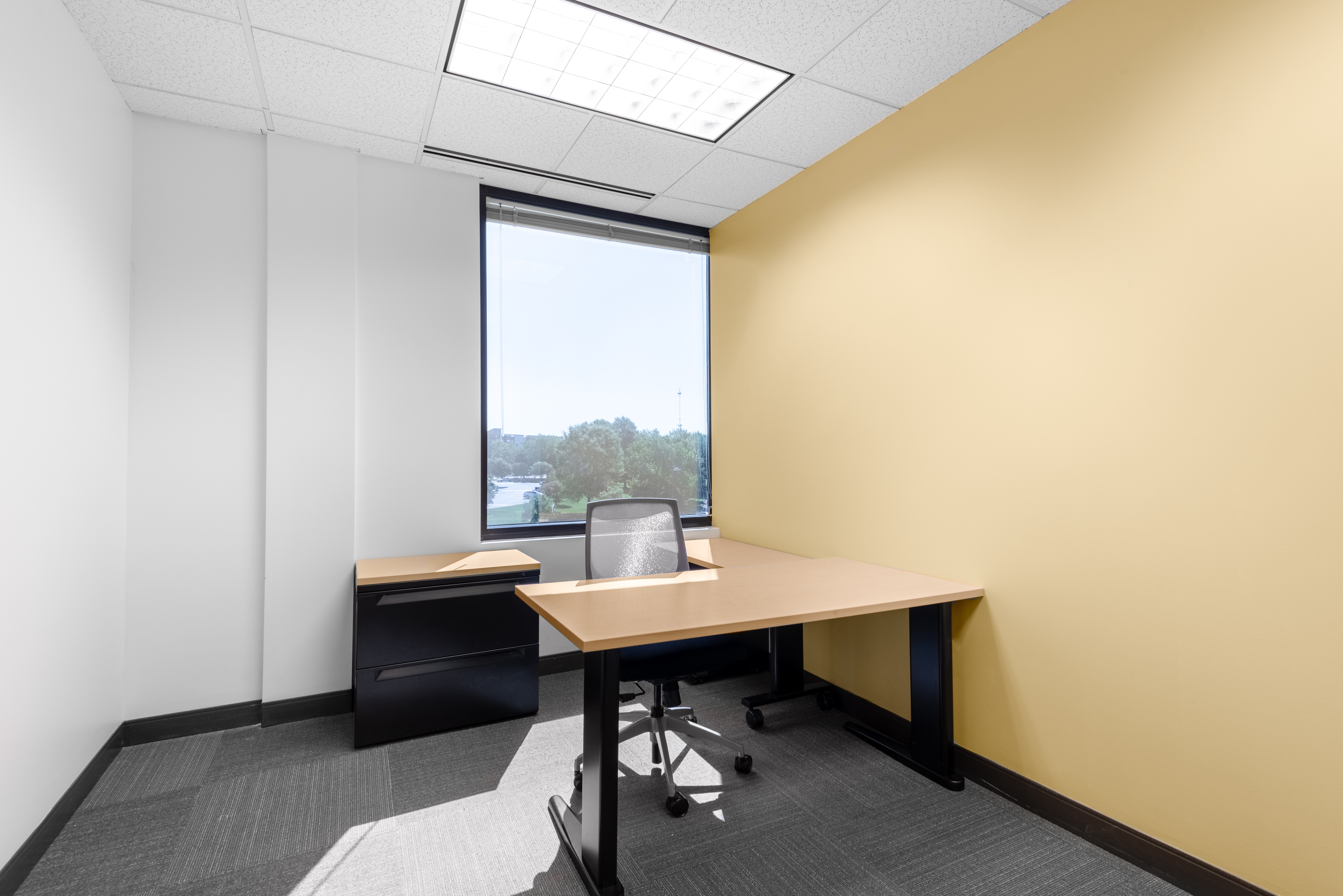 Regus - North Carolina, Charlotte - University Executive Park image 3